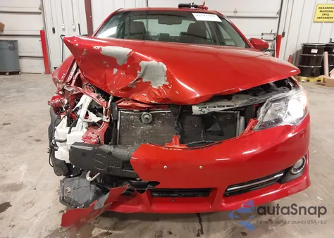 2012 Toyota Camry Se z USA, uszkodzony, nr VIN 4T1BF1FK0CU590313